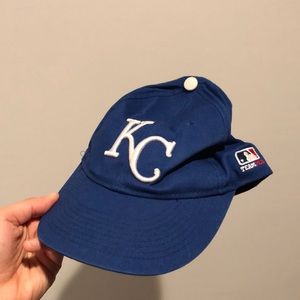 Team MLB Kansas City Royals Youth Baseball Hat